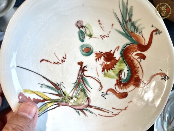 古玩陶瓷粉彩龍鳳紋盤(pán)真品鑒賞圖