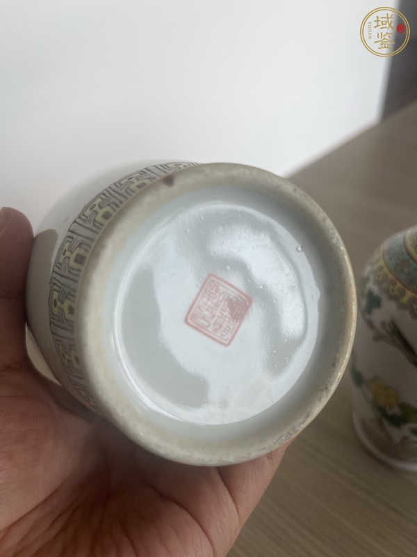古玩陶瓷粉彩瓶真品鑒賞圖