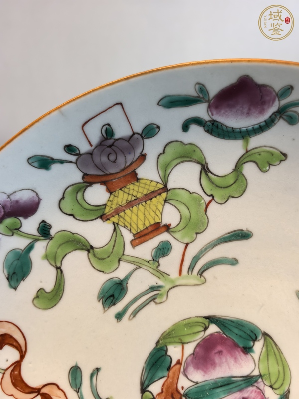 古玩陶瓷粉彩八寶紋盤真品鑒賞圖