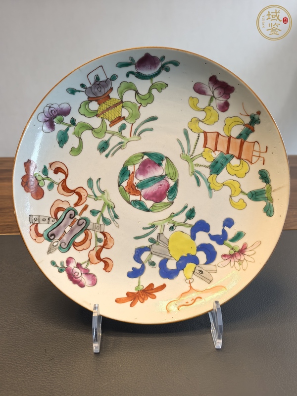古玩陶瓷粉彩八寶紋盤真品鑒賞圖