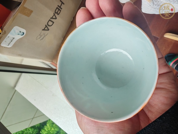 古玩陶瓷礬紅詩文杯真品鑒賞圖