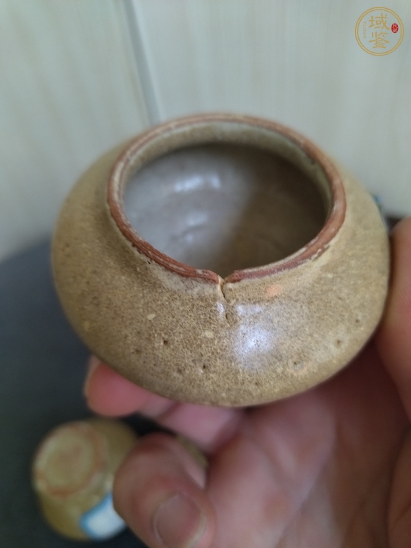 古玩陶瓷龍泉青瓷蓋罐真品鑒賞圖