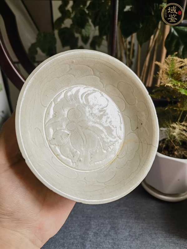 古玩陶瓷青白釉刻花盤(pán)真品鑒賞圖