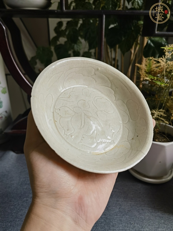 古玩陶瓷青白釉刻花盤(pán)真品鑒賞圖