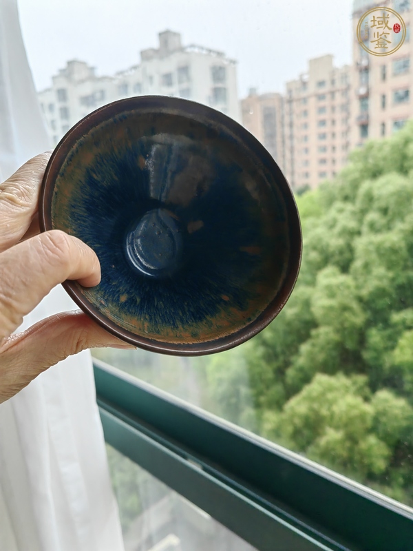 古玩陶瓷福清窯兔毫束口盞真品鑒賞圖