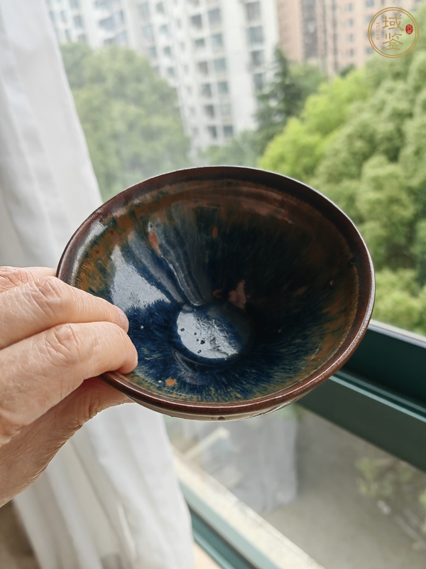 古玩陶瓷福清窯兔毫束口盞真品鑒賞圖