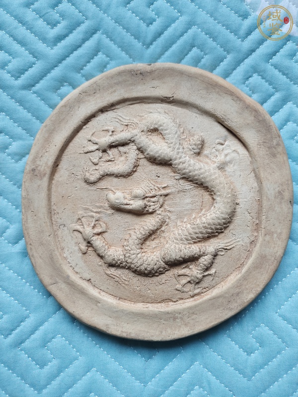 古玩五爪龍紋灰陶瓦當真品鑒賞圖