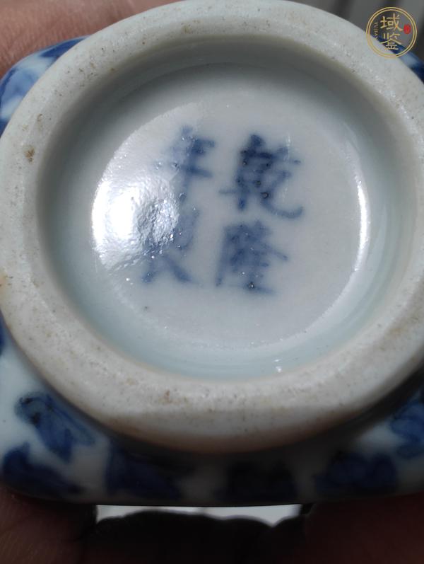 古玩陶瓷青花鼻煙壺真品鑒賞圖