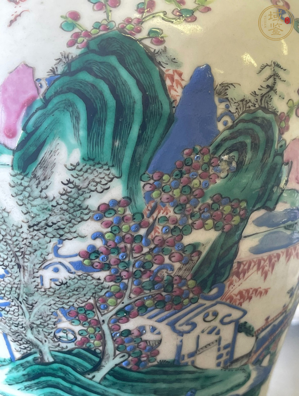 古玩陶瓷清中期 粉彩山水紋將軍罐真品鑒賞圖