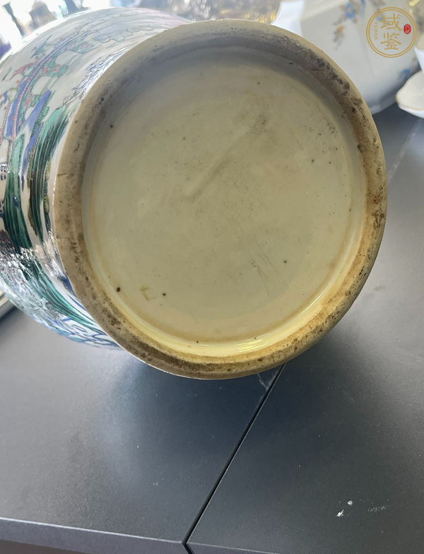 古玩陶瓷清中期 粉彩山水紋將軍罐真品鑒賞圖