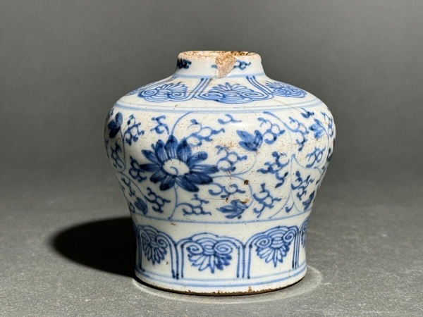 古玩陶瓷雍正青花淡描花卉紋天字罐拍賣，當(dāng)前價格8800元
