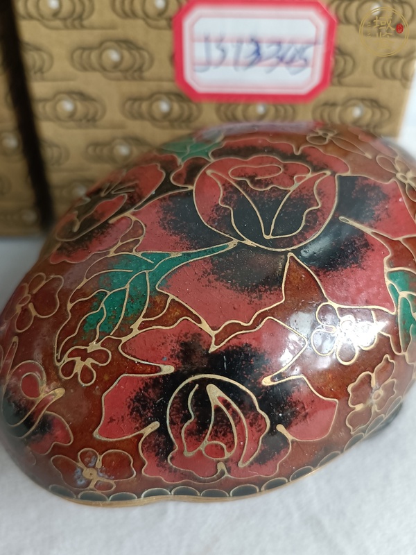 古玩雜項(xiàng)景泰藍(lán)蓋盒真品鑒賞圖