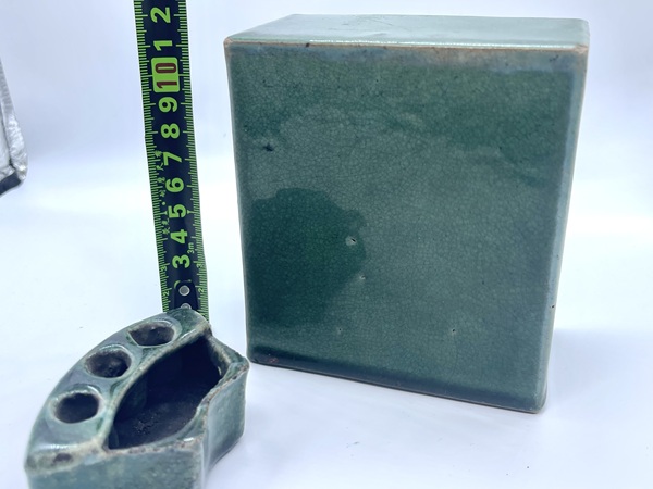 古玩陶瓷綠釉筆插拍賣，當前價格120元