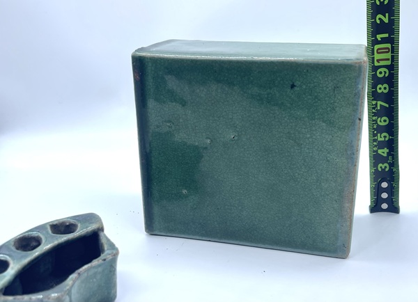古玩陶瓷綠釉筆插拍賣，當前價格120元