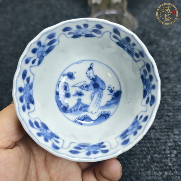 古玩康熙青花杯碟真品鑒賞圖