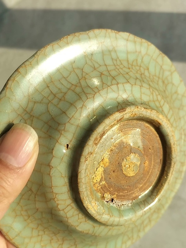 古玩轉(zhuǎn)賣(mài)優(yōu)品明早期龍泉窯帝皇綠翡翠玉化官釉盤(pán)拍賣(mài)，當(dāng)前價(jià)格0元