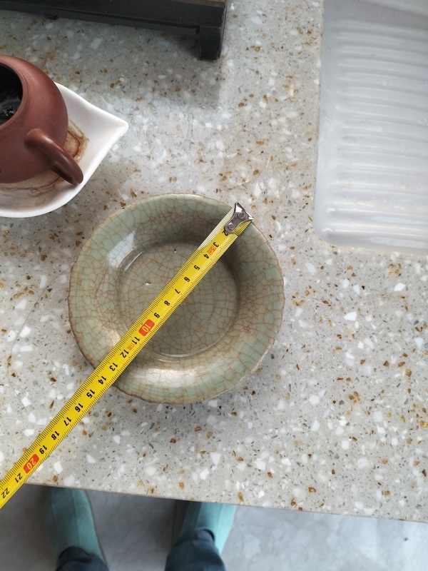 古玩陶瓷優(yōu)品明早期龍泉窯帝皇綠翡翠玉化官釉盤(pán)拍賣(mài)，當(dāng)前價(jià)格180000元