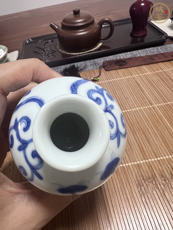 古玩陶瓷青花龍紋瓶真品鑒賞圖
