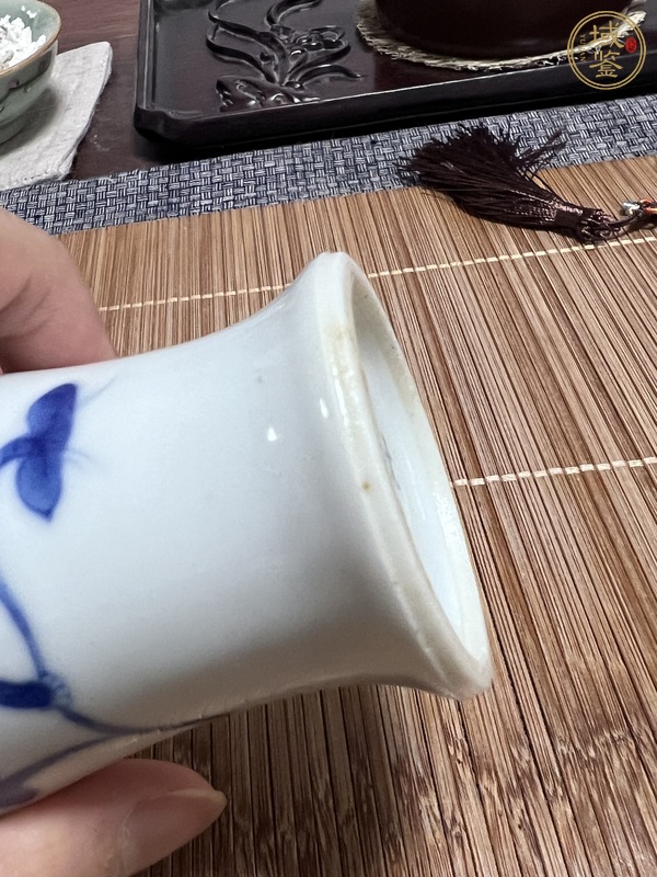 古玩陶瓷青花龍紋瓶真品鑒賞圖