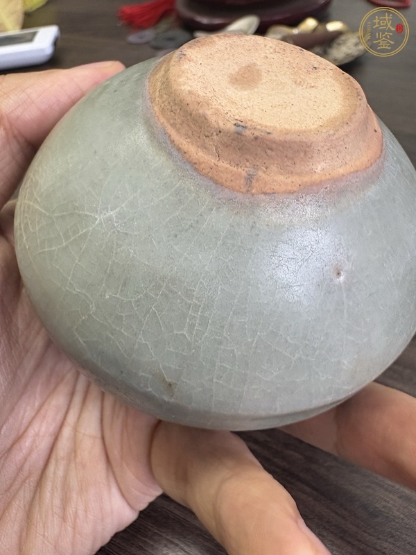 古玩陶瓷龍泉青瓷水盂真品鑒賞圖