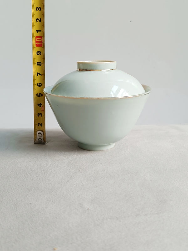 古玩陶瓷礬紅彩花卉紋蓋碗拍賣,當前價格498元