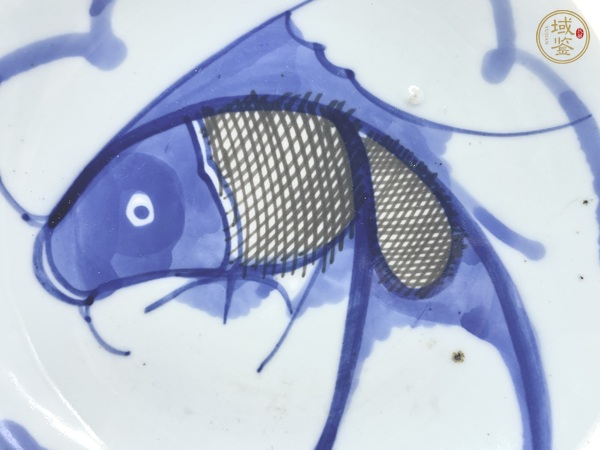 古玩陶瓷青花釉里紅魚盤真品鑒賞圖