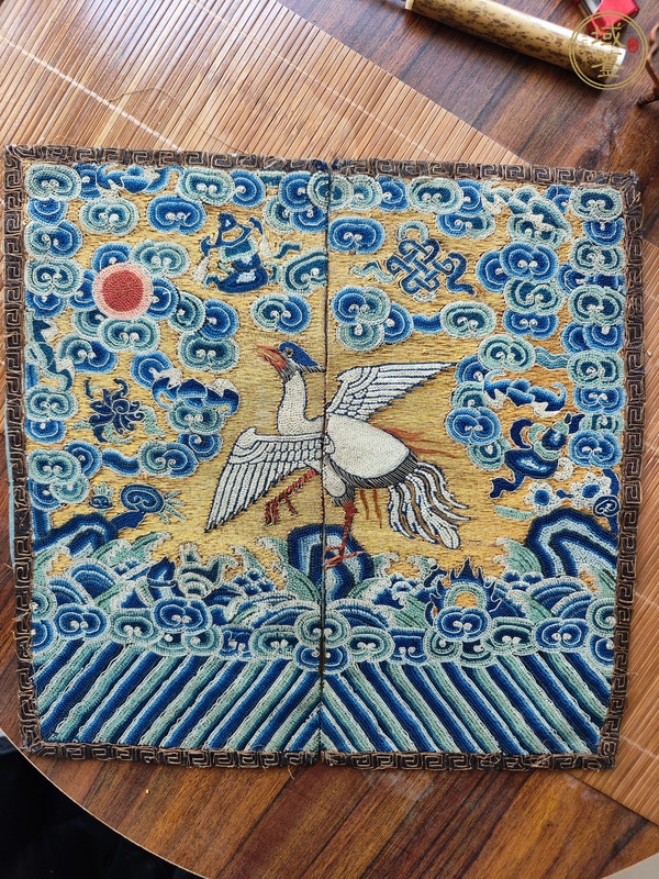 古玩文官補真品鑒賞圖