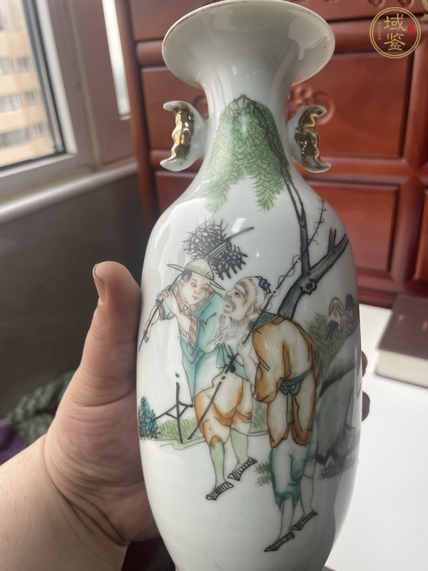 古玩陶瓷樵漁問答雙福耳撇口瓶真品鑒賞圖