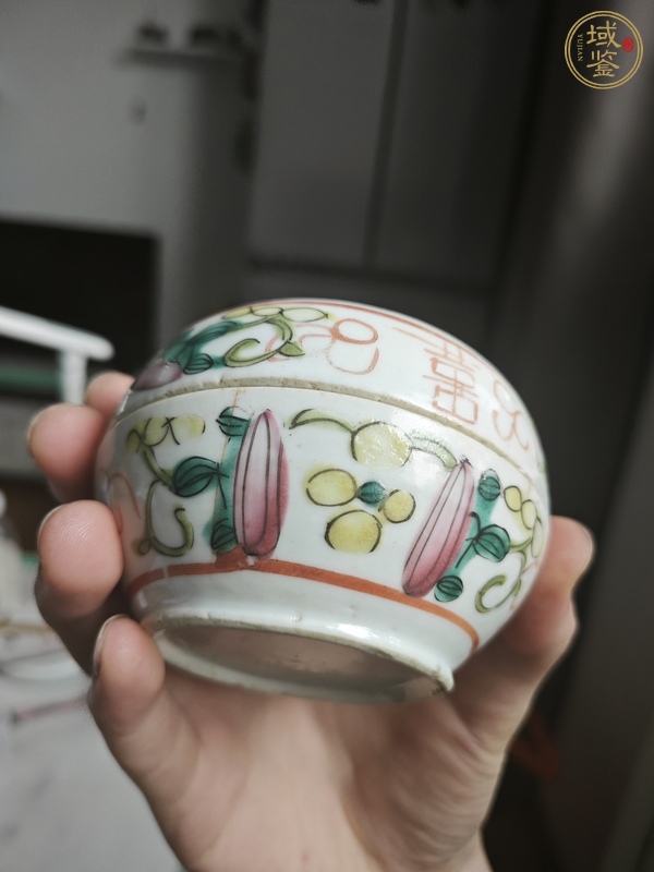 古玩陶瓷粉彩五子人物紋蓋盒真品鑒賞圖