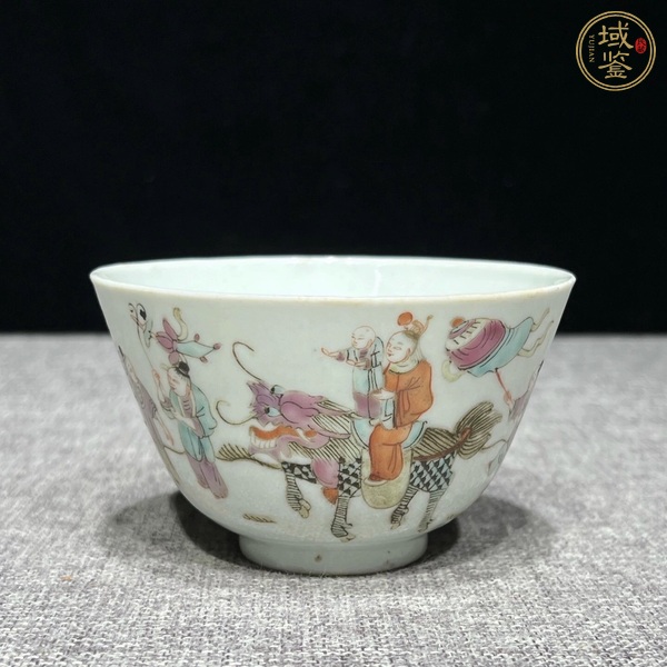 古玩麒麟送子粉彩杯真品鑒賞圖