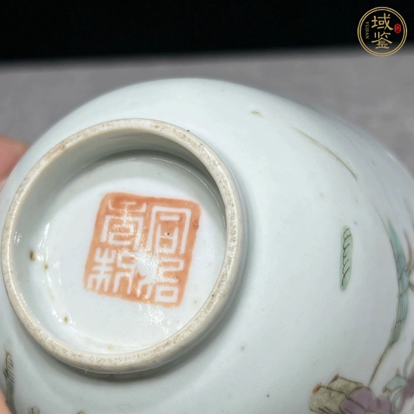 古玩陶瓷麒麟送子粉彩杯真品鑒賞圖