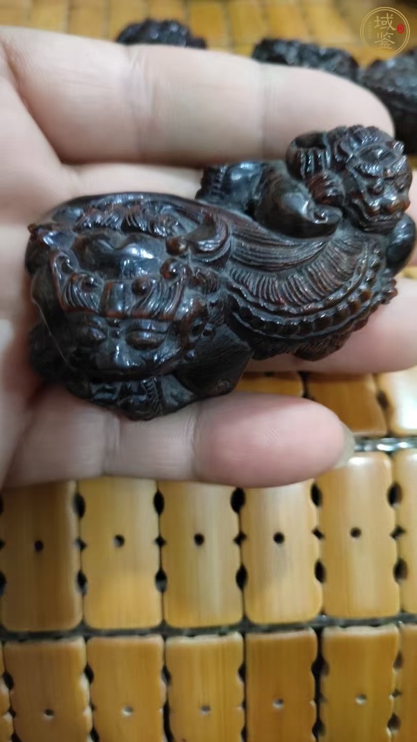 古玩雜項(xiàng)牛角雕件真品鑒賞圖