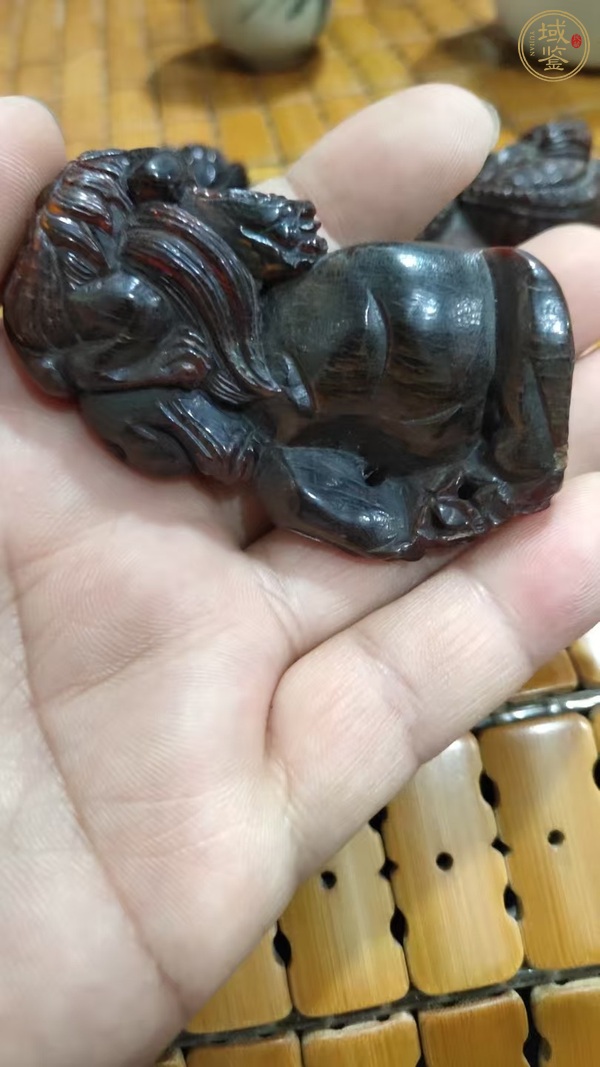 古玩雜項(xiàng)牛角雕件真品鑒賞圖