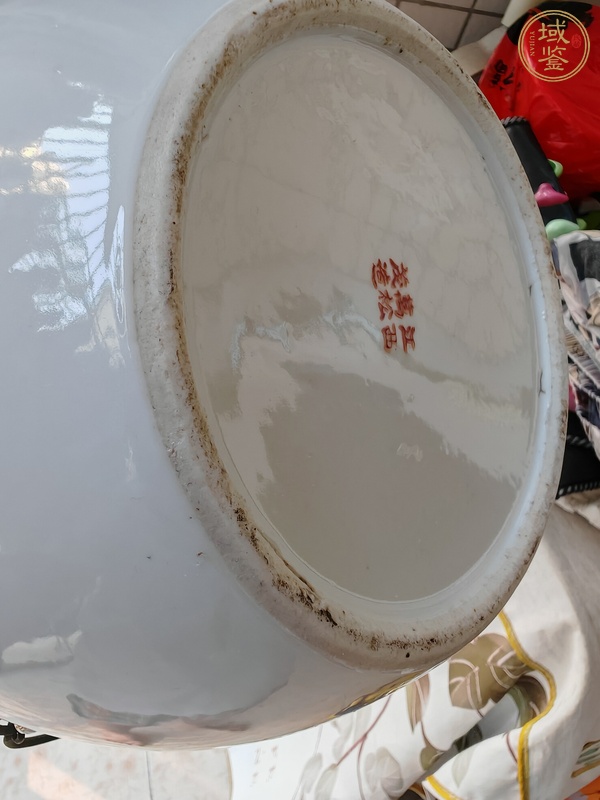 古玩粉彩人物故事紋粥罐真品鑒賞圖