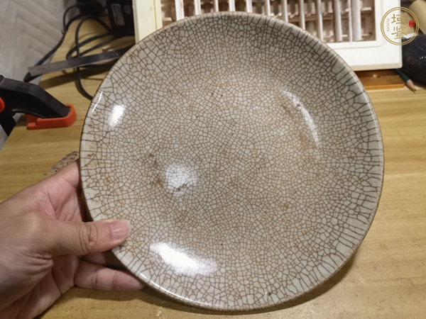 古玩陶瓷哥釉盤真品鑒賞圖