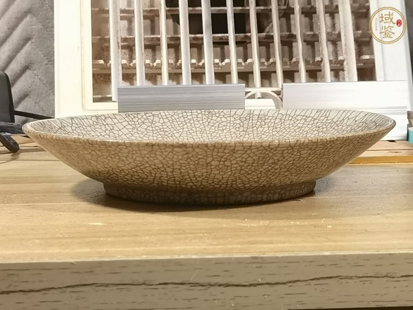 古玩陶瓷哥釉盤真品鑒賞圖