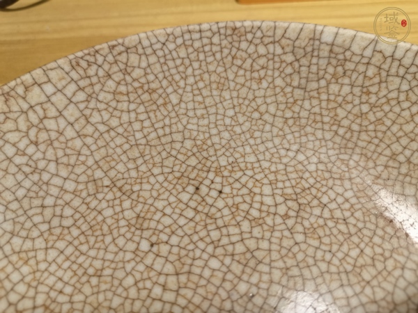 古玩陶瓷哥釉盤真品鑒賞圖