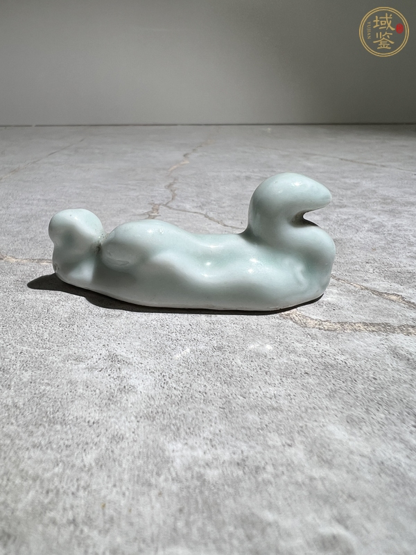 古玩豆青釉筆架真品鑒賞圖
