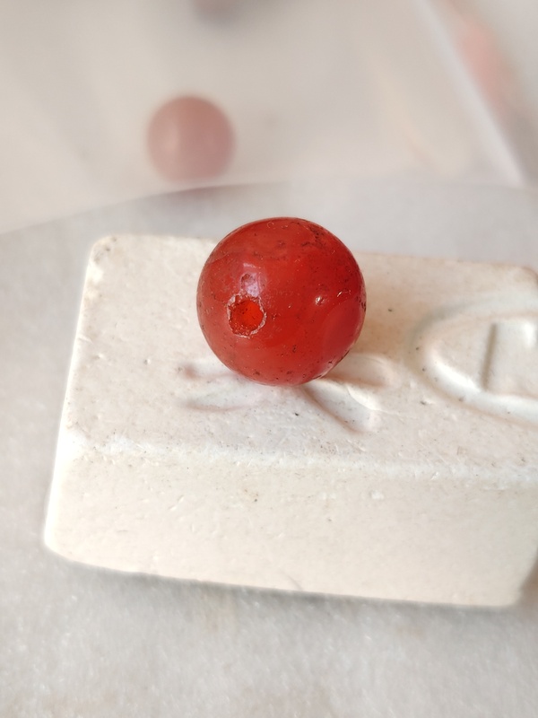 古玩玉器天然紅瑪瑙珠拍賣,當前價格68元