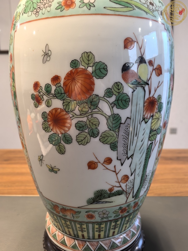 古玩陶瓷五彩花鳥紋盤口瓶真品鑒賞圖