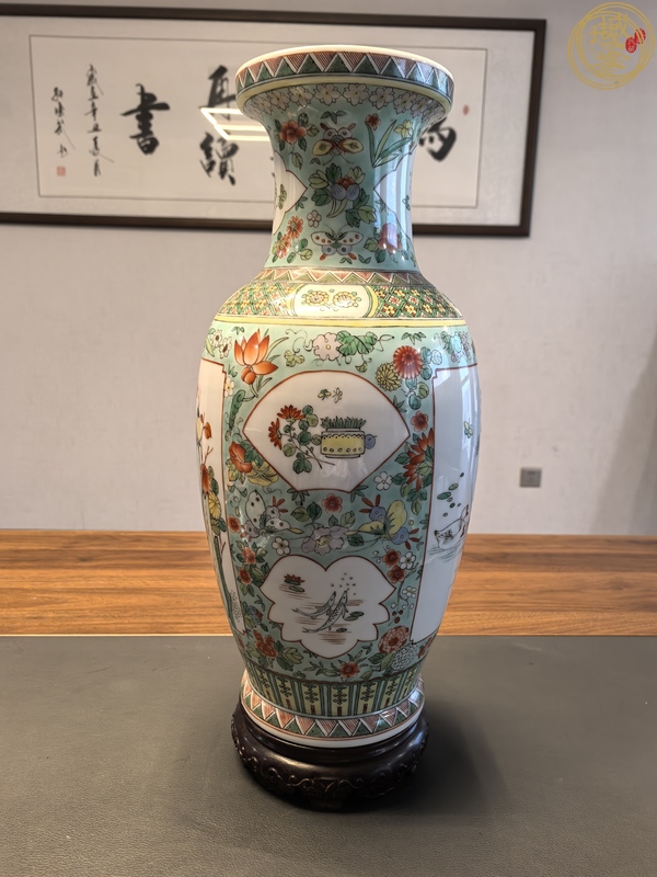 古玩陶瓷五彩花鳥紋盤口瓶真品鑒賞圖