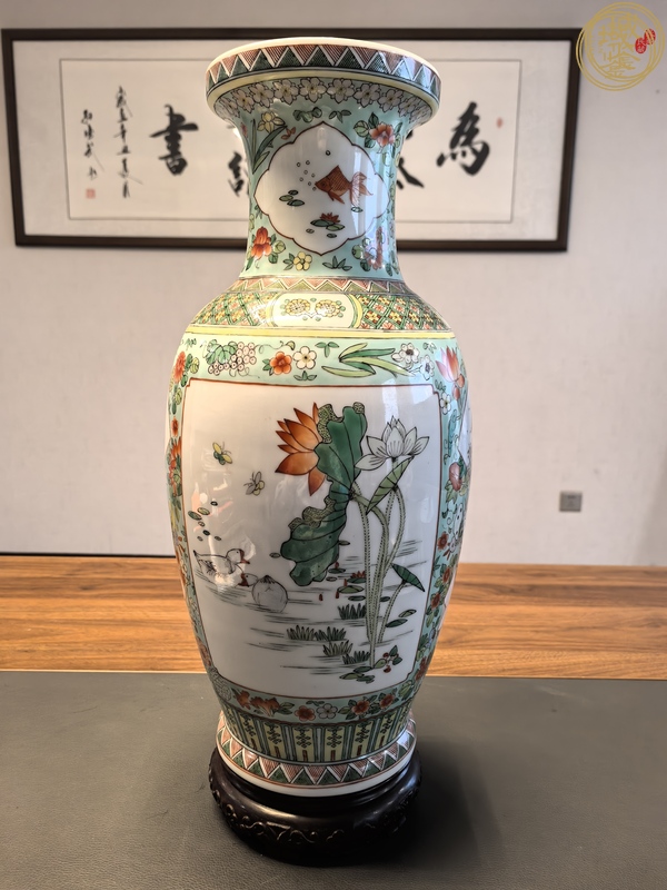 古玩陶瓷五彩花鳥紋盤口瓶真品鑒賞圖