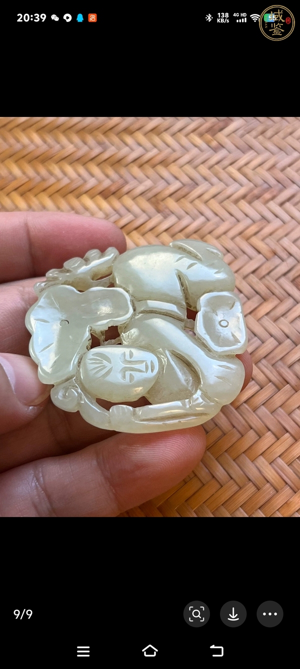 古玩玉器和田玉雕“執(zhí)荷童子”真品鑒賞圖