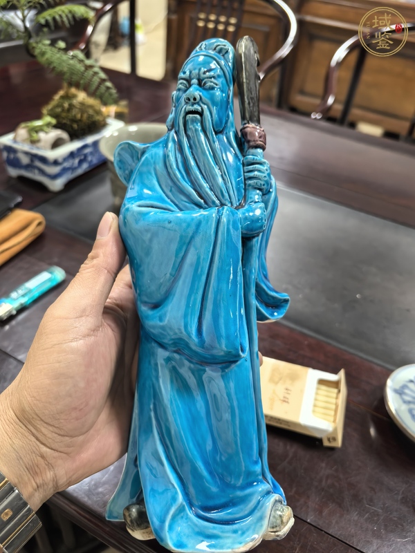 古玩陶瓷孔雀藍(lán)關(guān)公真品鑒賞圖