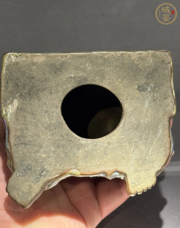 古玩陶瓷鈞釉玄武大帝造像真品鑒賞圖
