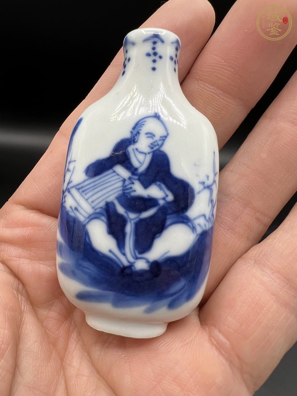 古玩和合二仙人物紋青花鼻煙壺真品鑒賞圖