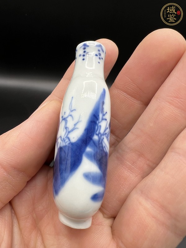 古玩陶瓷和合二仙人物紋青花鼻煙壺真品鑒賞圖