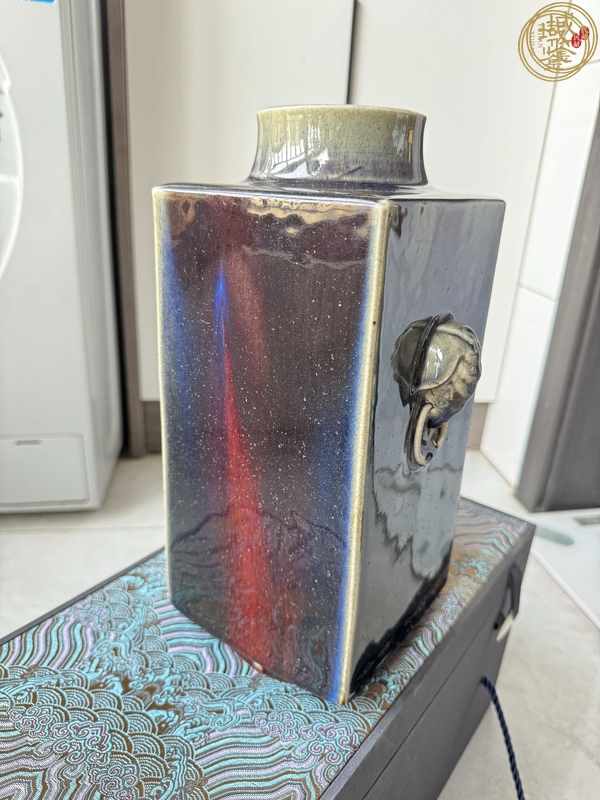 古玩陶瓷窯變釉四方琮式瓶真品鑒賞圖