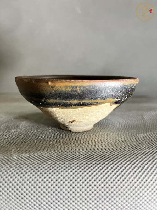 古玩陶瓷建窯系福清窯黑釉茶盞真品鑒賞圖