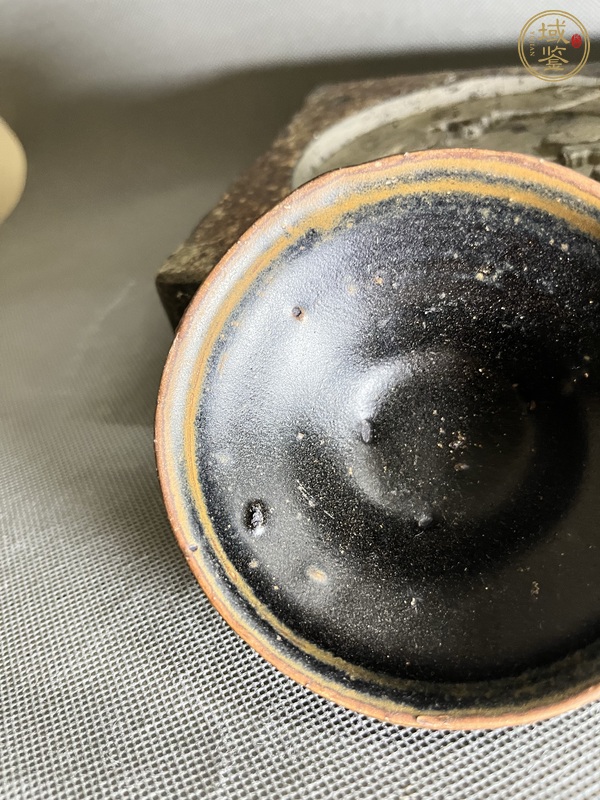 古玩陶瓷建窯系福清窯黑釉茶盞真品鑒賞圖